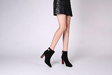 《流放之路》官方宣布：两部作品内购物品可通用